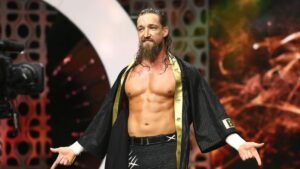 Jay White não tem previsão de retorno à AEW, apesar de aparição recente na NJPW