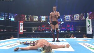 Hiroshi Tanahashi é derrotado por Kazuchika Okada em sua luta de aposentadoria no Wrestle Kingdom 20