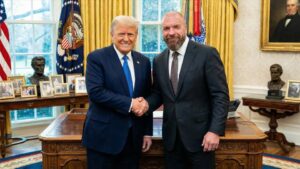 Triple H revela por que aceitou cargo no governo dos Estados Unidos