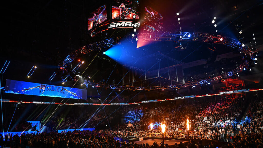 Eric Bischoff faz importante alerta a WWE após expansão do SmackDown para três horas