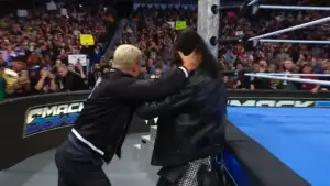 Cody Rhodes destrói Drew McIntyre no início do WWE SmackDown e promete vingança