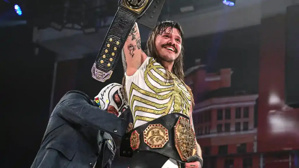 Dominik Mysterio retornará à WWE a qualquer momento