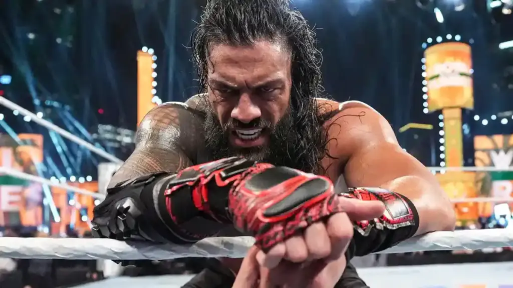 Roman Reigns é anunciado para o WWE RAW desta noite