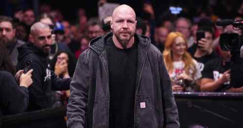 Jon Moxley leaving 48-year-old star and his son unharmed in AEW does not make sense, says popular personality