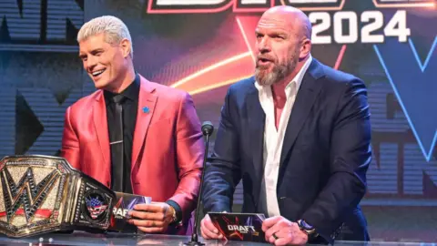 WWE opens transfer window ahead of RAW’s Netflix debut