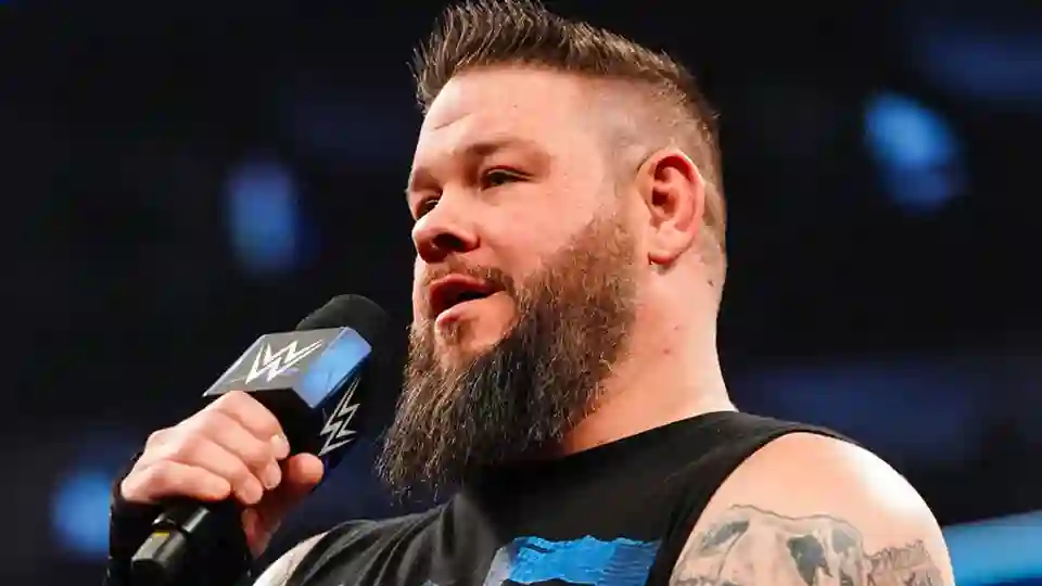 Kevin Owens Could Face Major WWE Legend at WrestleMania 41