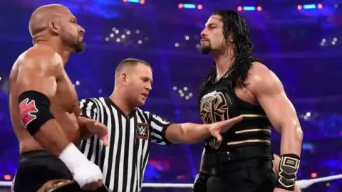 Triple H Pays Tribute to Roman Reigns’ Former Stable