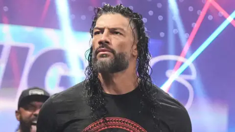 WWE Reportedly Very Unhappy with Someone Close to Roman Reigns