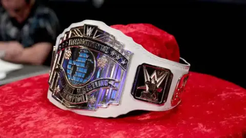 Ex-WWE Intercontinental Champion Returns to Ring After Nearly a Decade