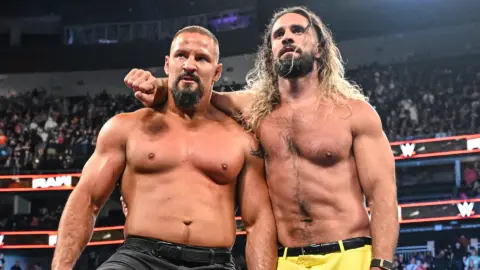 WWE Officially Names Seth Rollins, Paul Heyman and Bron Breakker’s Stable