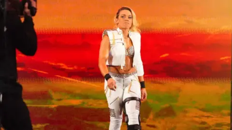 Zoey Stark Sparks Outrage After Calling WWE Rings a “Strip Club”