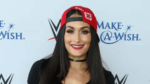 Nikki Bella Pays a Major Tribute to Top WWE Star Before RAW Return