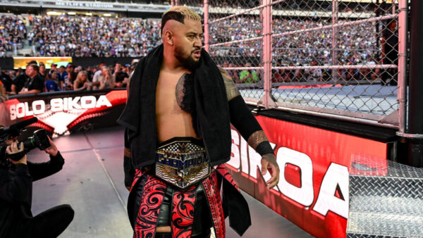 Solo Sikoa Breaks Character at WWE Live Event