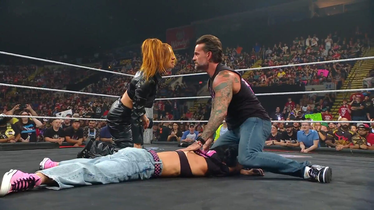 Becky Lynch Lays Out AJ Lee on WWE RAW