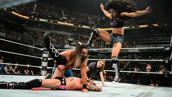 Backstage WWE Reaction to AJ Lee’s In-Ring Return Revealed