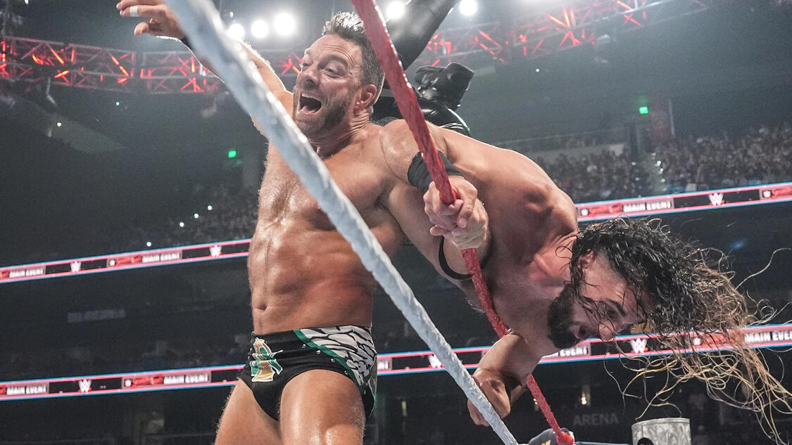 Seth Rollins Suffers Serious Injury on WWE Saturday Night’s Main Event