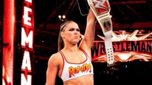 Ronda Rousey acusa a Vince McMahon de usar tácticas «traicioneras y engañosas» en la WWE
