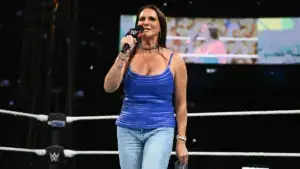 Stephanie McMahon revela si regresará al ring de la WWE